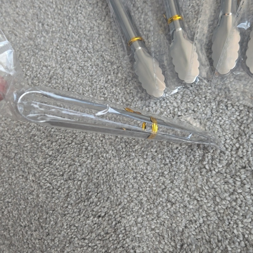 5" Metal Serving Tongs 6pk - Picture 2 of 3